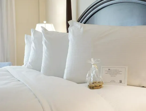 Simsbury Inn hotel detail image 4
