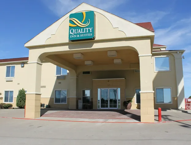 Quality Inn & Suites Terrell hotel detail image 1