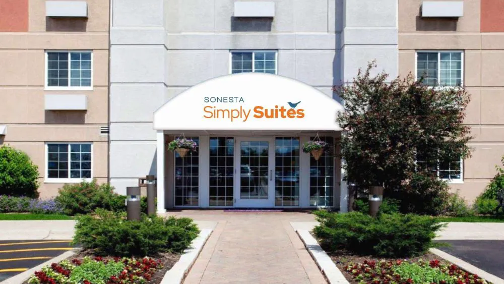 Sonesta Simply Suites Chicago O'Hare Airport hotel hero