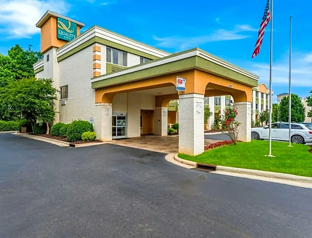 Quality Inn Huntersville near Lake Norman hotel detail image 3