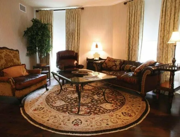 The Martha Washington Inn And Spa hotel detail image 3