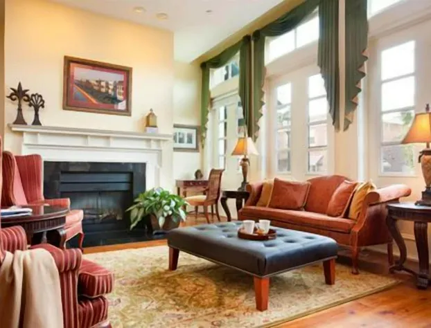 Hilton Vacation Club Lodge Alley Inn Charleston hotel detail image 3