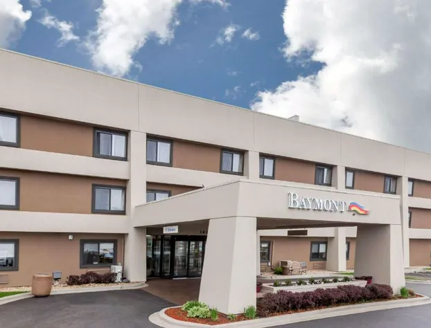 Baymont by Wyndham Glenview hotel detail image 1