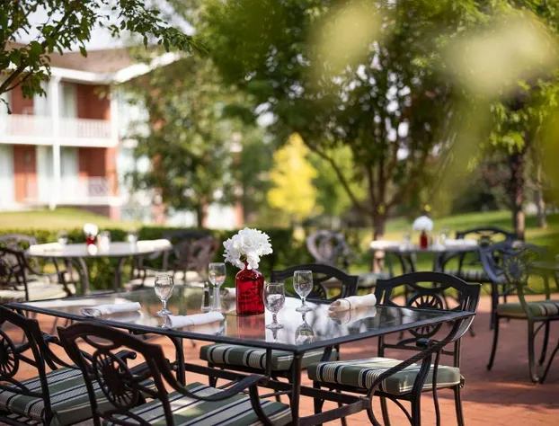 Little America Cheyenne hotel detail image 1