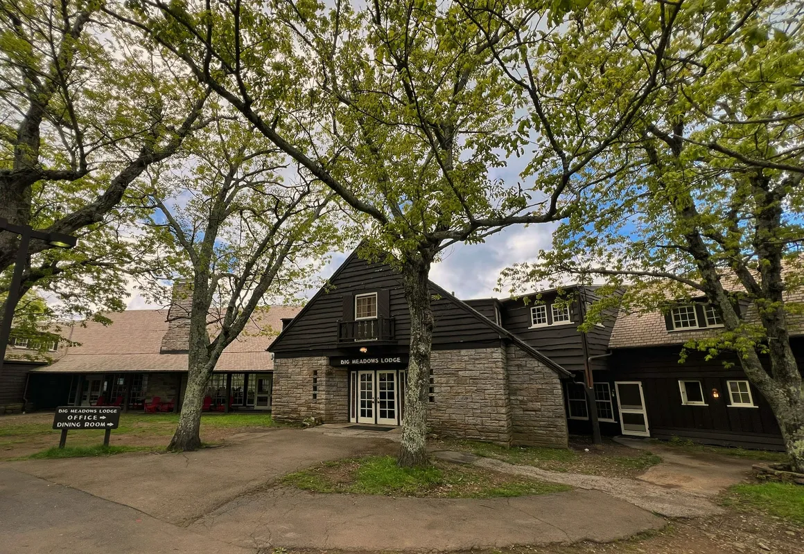 Big Meadows Lodge hotel hero