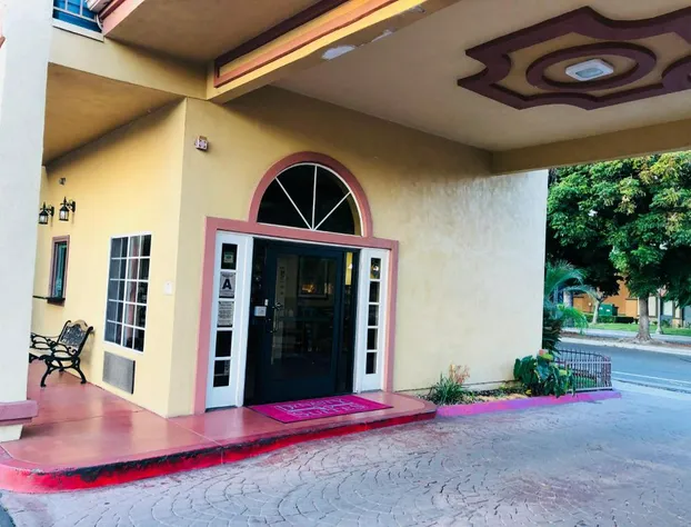 Dynasty Suites Hotel Riverside hotel detail image 4