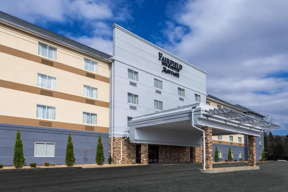 Fairfield by Marriott Inn & Suites Uncasville Mohegan Sun Area hotel hero