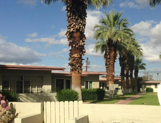 Stanlunds Inn And Suites hotel detail image 3