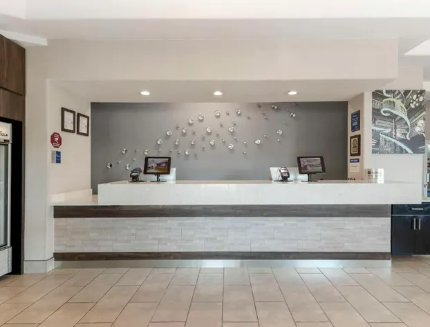 Best Western Plus Des Moines West Inn & Suites hotel detail image 2