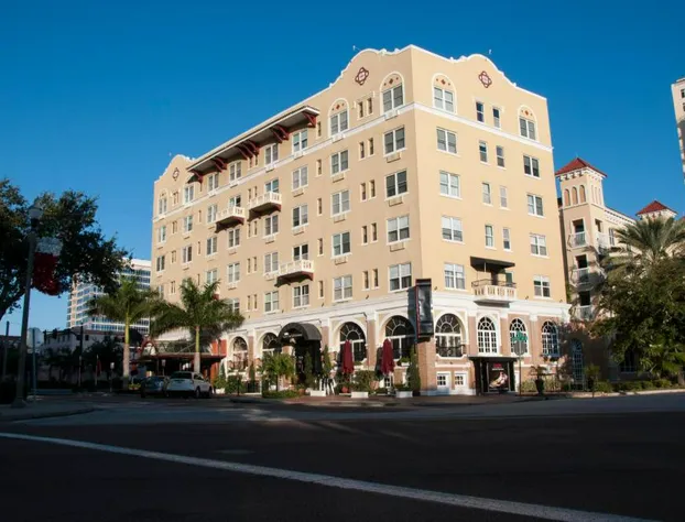 Ponce De Leon Hotel hotel detail image 2