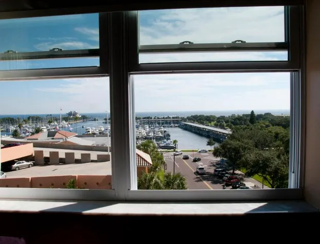 Ponce De Leon Hotel hotel detail image 4