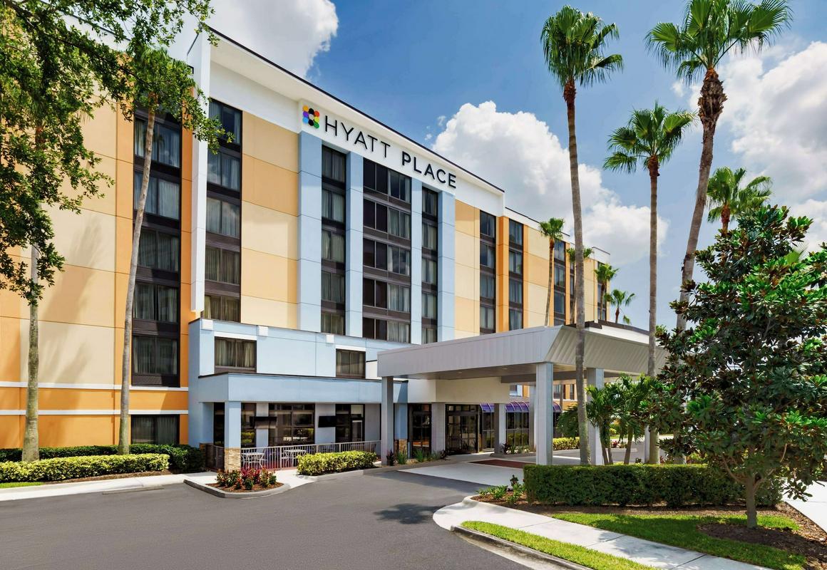 Hyatt Place across from Universal Orlando Resort hotel hero