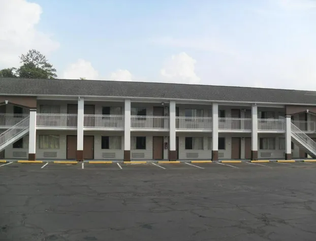 Newport News Inn hotel detail image 1