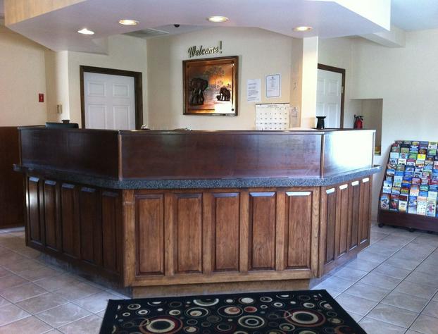 Newport News Inn hotel detail image 4