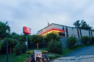 Inns Of Virginia - Arlington hotel detail image 1