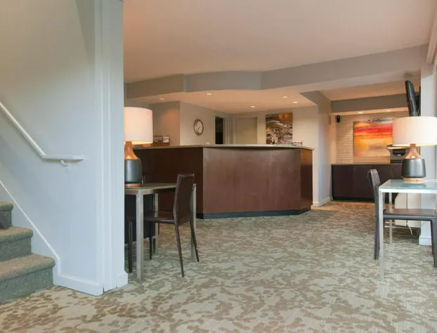 Inns Of Virginia - Arlington hotel detail image 4