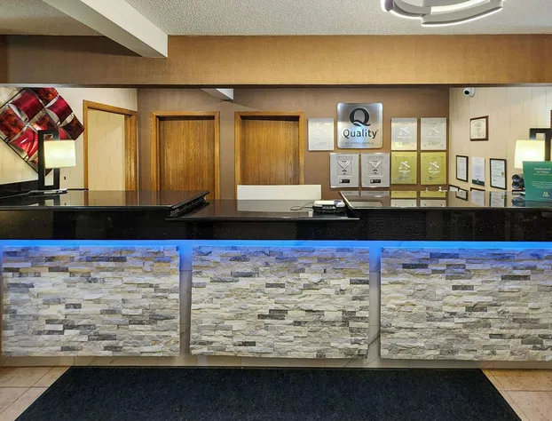 Quality Inn & Suites Davenport near I-80 hotel detail image 4