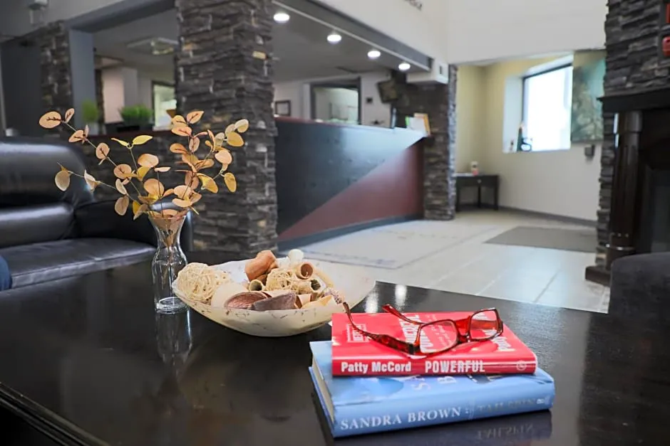 Travelodge by Wyndham Grande Prairie hotel hero