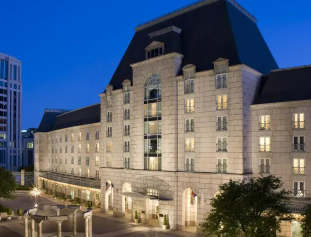 Hotel Crescent Court hotel detail image 1