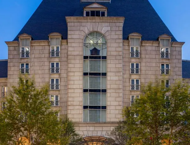 Hotel Crescent Court hotel detail image 1