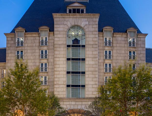 Hotel Crescent Court hotel detail image 1