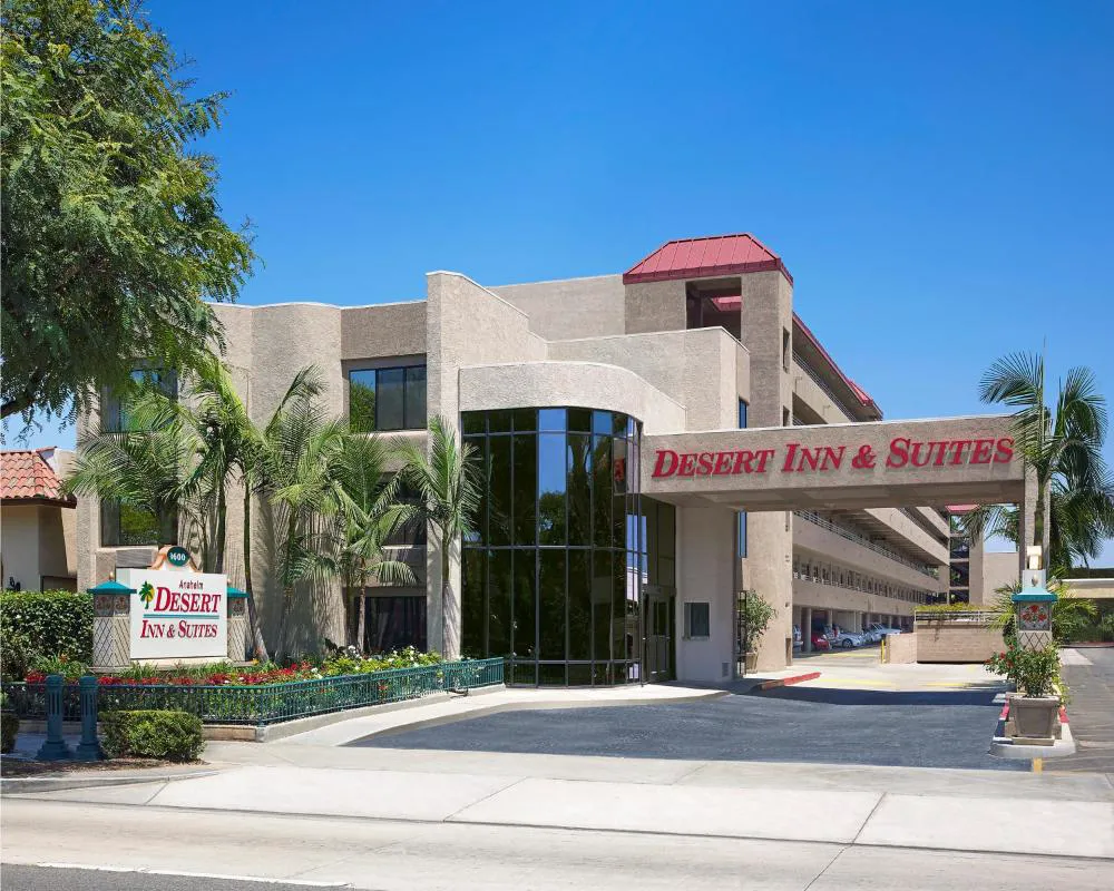 Anaheim Desert Inn & Suites hotel hero