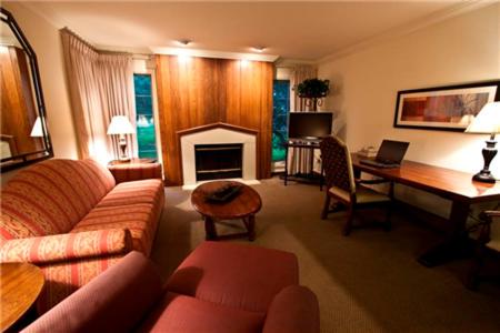 The Inn at Tallgrass hotel detail image 2