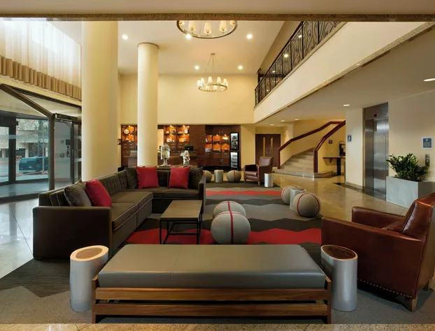 Four Points By Sheraton Gatineau-Ottawa hotel detail image 2