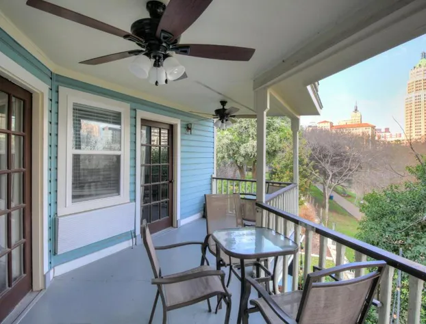 Inn on the Riverwalk hotel detail image 4