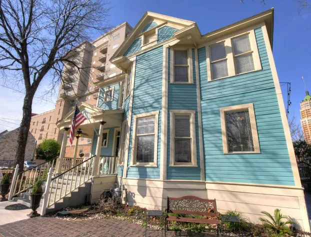 Inn on the Riverwalk hotel detail image 1