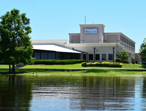 BridgePointe Hotel & Marina hotel detail image 2