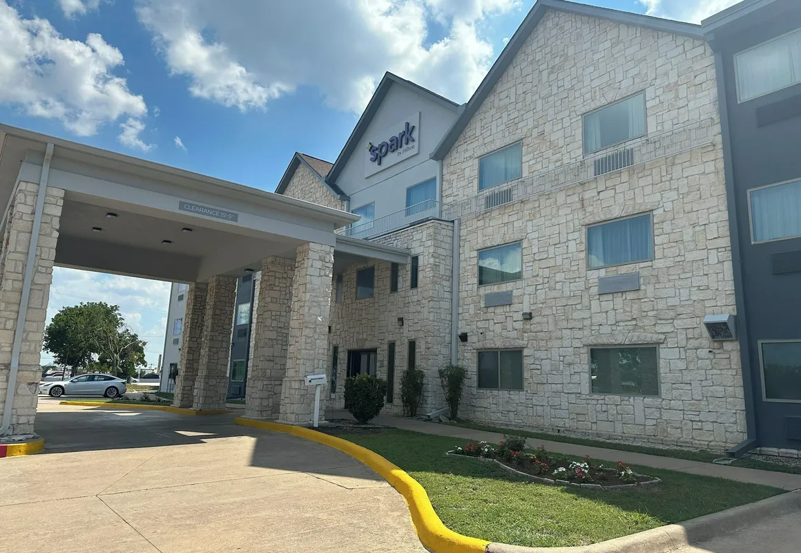 Spark by Hilton Round Rock hotel hero