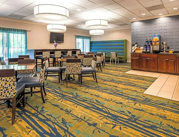 SureStay Plus Hotel by Best Western Raleigh North Downtown hotel detail image 3