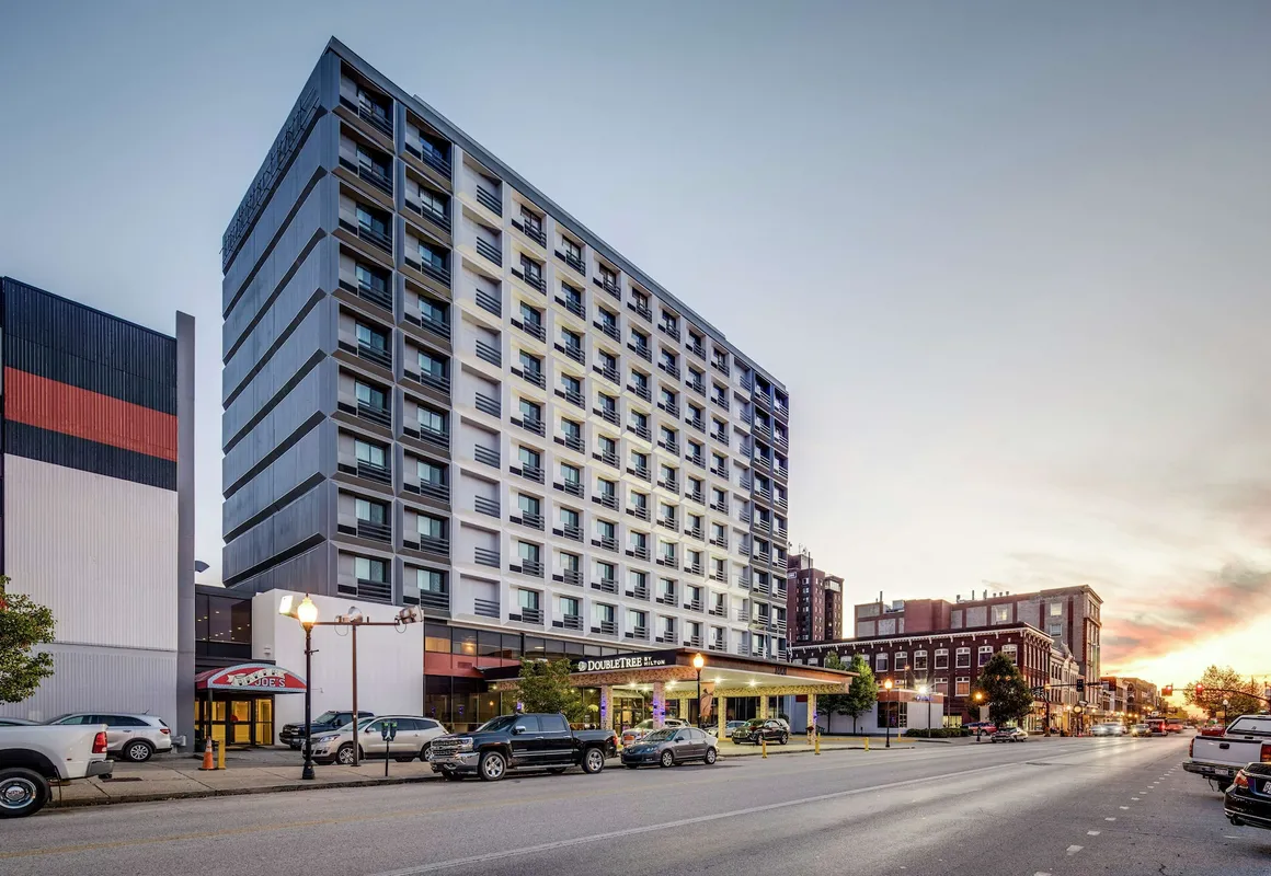 DoubleTree by Hilton Huntington hotel hero