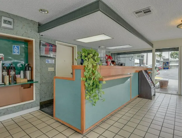 Vagabond Inn Los Angeles at USC hotel detail image 2