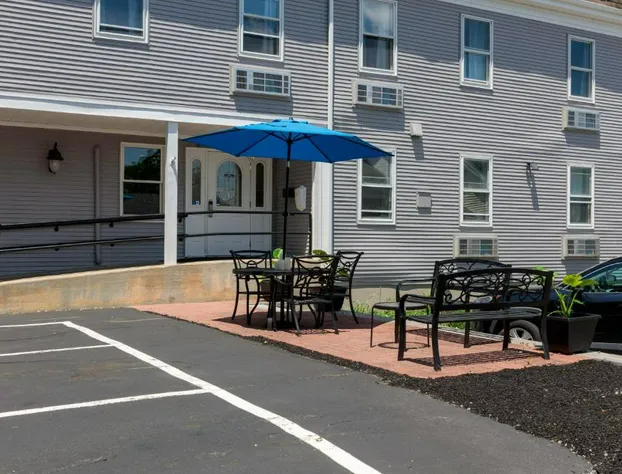 Westborough Inn hotel detail image 2