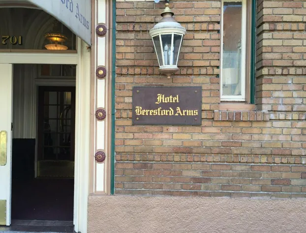 Beresford Arms Hotel hotel detail image 1