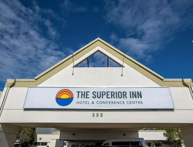 Superior Inn Hotel and Conference Centre Thunder Bay hotel detail image 1