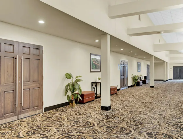 Superior Inn Hotel and Conference Centre Thunder Bay hotel detail image 2