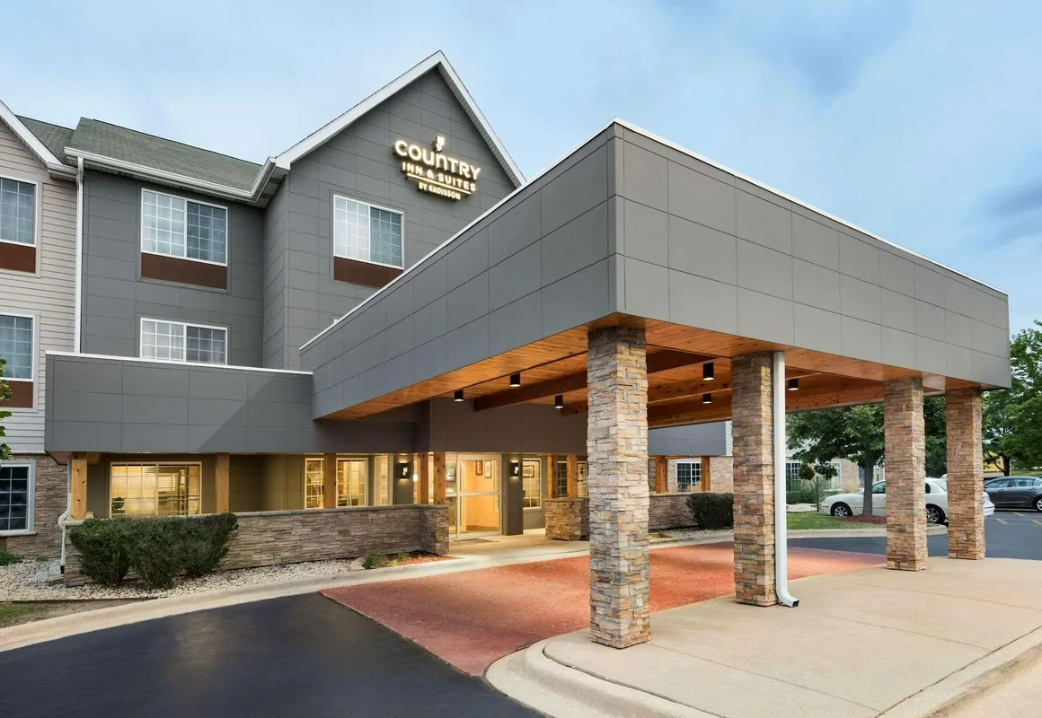 Country Inn & Suites by Radisson Romeoville I-55 hotel hero