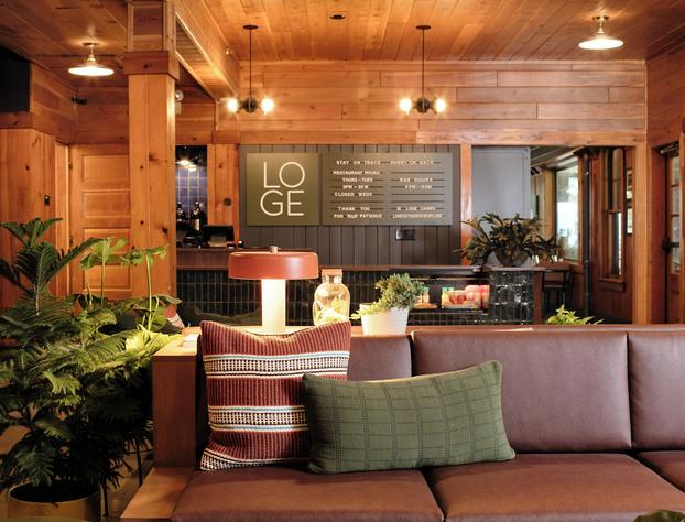 LOGE Glacier hotel detail image 3