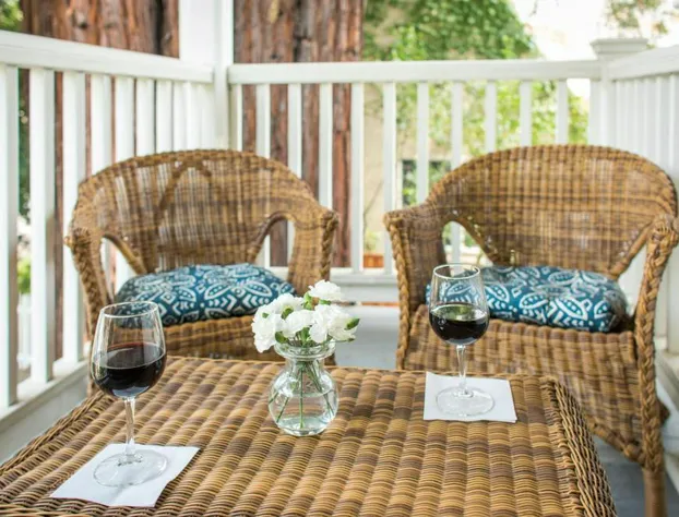 Inn St Helena hotel detail image 3