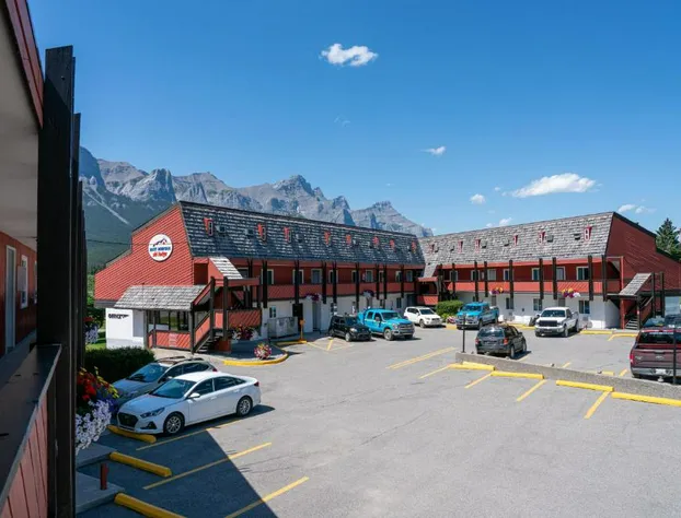 Rocky Mountain Ski Lodge hotel detail image 2