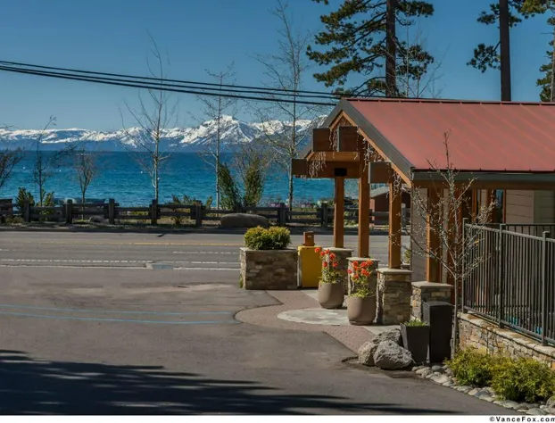 Firelite Lodge hotel detail image 4