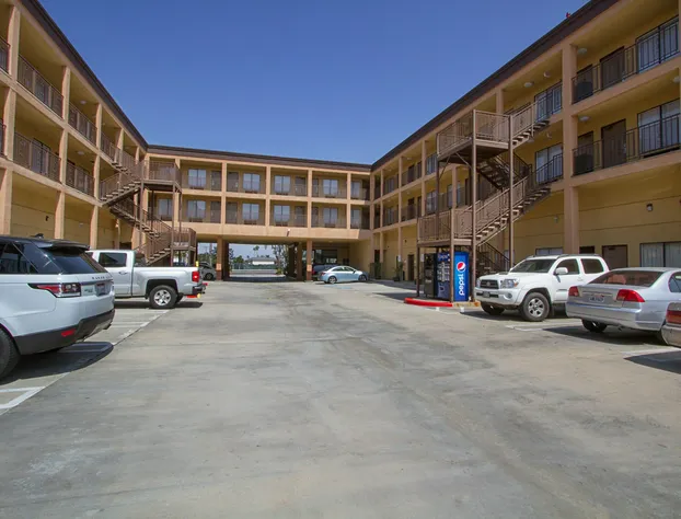 Quality Inn & Suites Huntington Beach hotel detail image 1