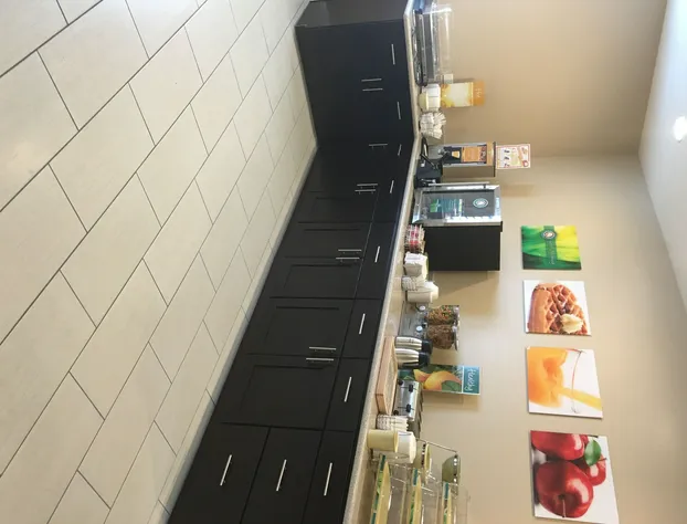 Quality Inn & Suites Huntington Beach hotel detail image 4