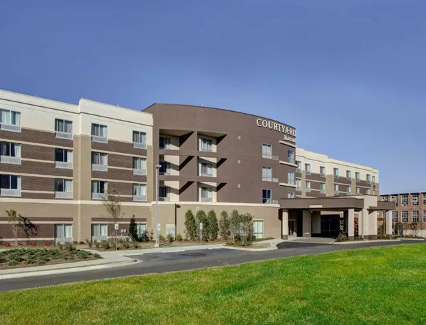 Courtyard Starkville MSU at The Mill Conference Center hotel detail image 2