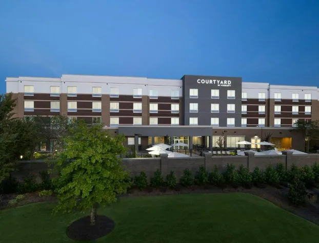 Courtyard Starkville MSU at The Mill Conference Center hotel detail image 3