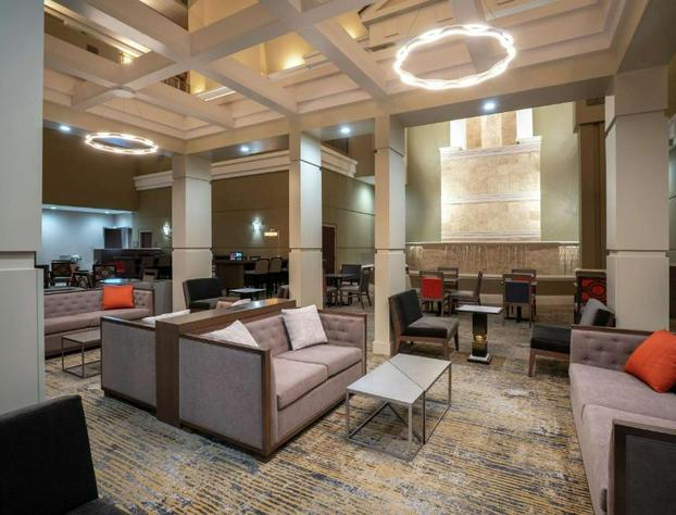 Embassy Suites by Hilton Nashville at Vanderbilt hotel detail image 4