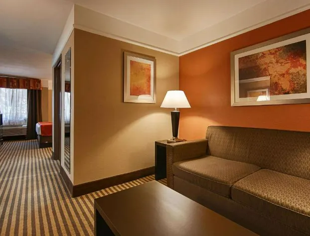 Best Western Inn & Suites - Lake Charles hotel detail image 2